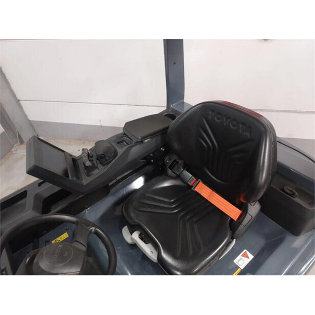 2022 تويوتا 9FBMK25T-45007209