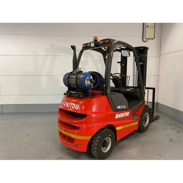 2017 مانيتو MI25G-45007257