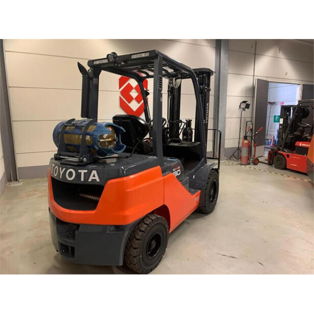 2023 Toyota 02-8FGF30-45007285