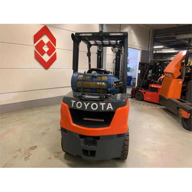 2023 Toyota 02-8FGF30-45007287