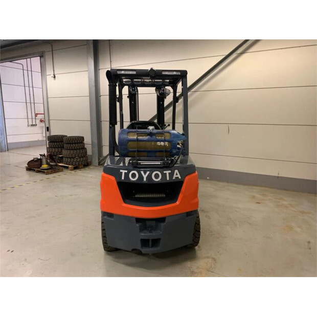 2023 Toyota 02-8FGF30-45007306