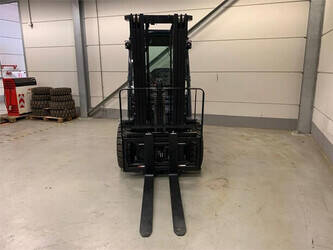 2023-toyota-02-8fgjf35-1406372-45007322