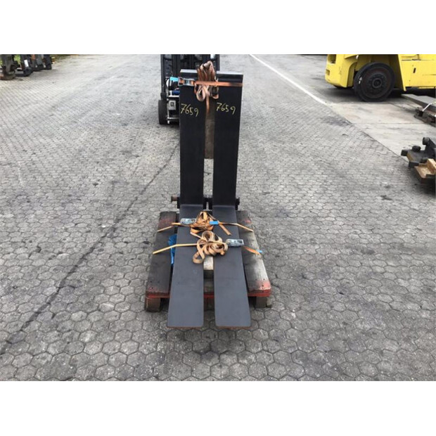 Attachments 1500X200X750 -45007339