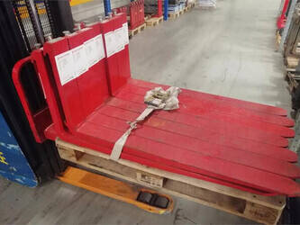 other-others-1406375-45007347