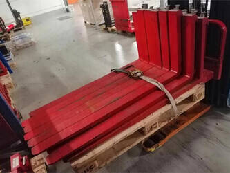 other-others-1406377-45007360