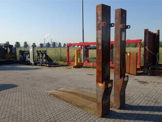 other-others-1406378-45007365