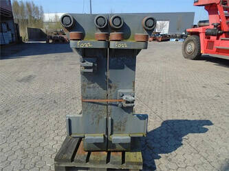 fork-others-1406384-45007396