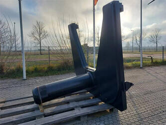 2025-other-boom-smv-45t-45007447