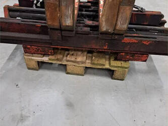 2011-kaup-2t429-45007503