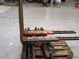 2011-kaup-2t429-45007505