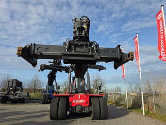 2015-kalmar-drg450-60s5-1406411-45007540