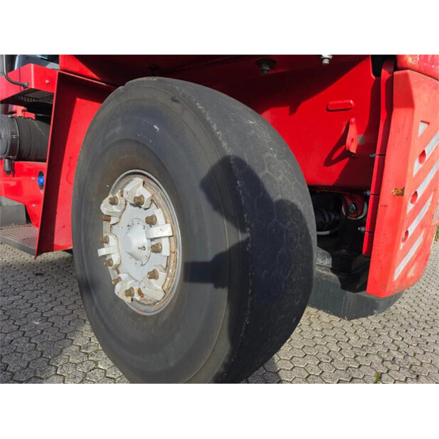 2015 KALMAR DRG450-60S5-45007547