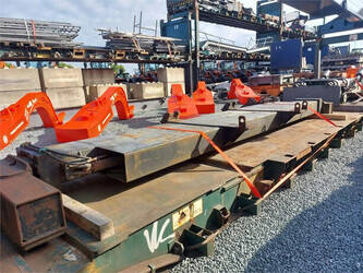 صورة ل مرفقات 2000 سفيتراك 565 للبيع في هولندا