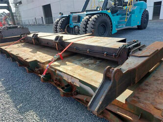 2000-svetruck-565-1406459-45008166