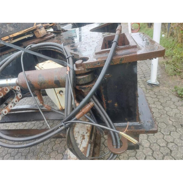 1998 Other FLT 3240-45008183