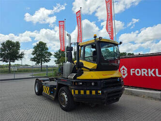 Image de TRACTEUR DE REMORQUAGE 2010 Terberg RT222