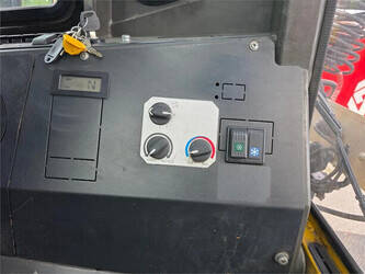 2010-terberg-rt222-1406490-45008564