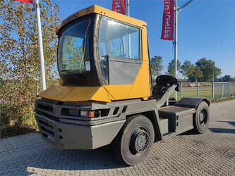 Image de TRACTEUR DE REMORQUAGE 2004 Terberg RT222