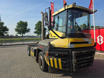 Image de TRACTEUR DE REMORQUAGE 2011 Terberg RT223