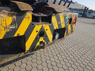 2011-terberg-rt223-1406493-45008605