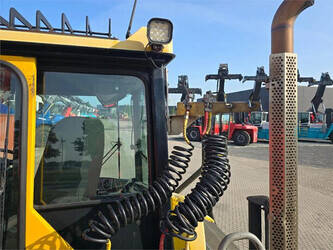 2011-terberg-rt223-1406493-45008607