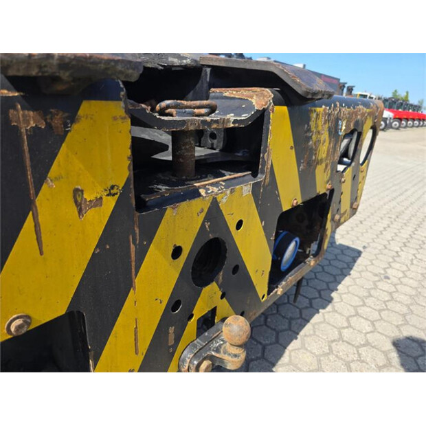 2011 تربيرغ RT223-45008626