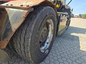 2011-terberg-rt223-1406494-45008630