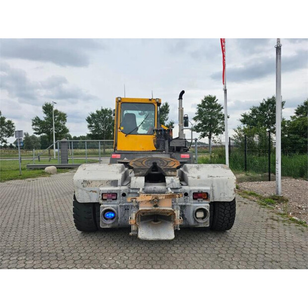 2004 Terberg RT282-45008656