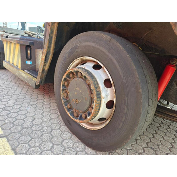 2006 تربيرغ RT282-45008672