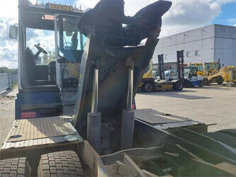 2011-terberg-rt283-1406502-45008728