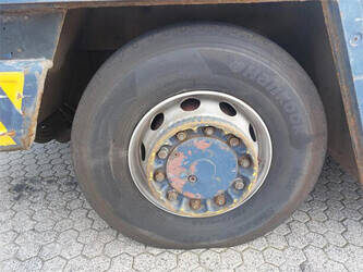 2011-terberg-rt283-1406502-45008733