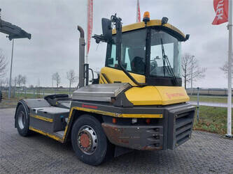 Image de TRACTEUR DE REMORQUAGE 2011 Terberg RT323