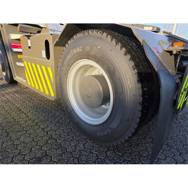 2025 Terberg RT403-45008812