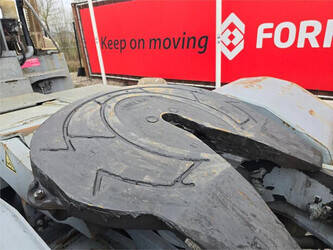 2014-terberg-tt223-1406507-45008829