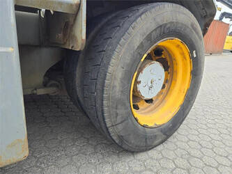 2014-terberg-tt223-1406507-45008832