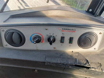 2014-terberg-tt223-1406509-45008877