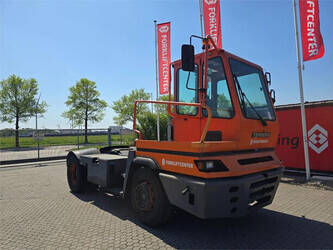 Image de TRACTEUR DE REMORQUAGE 2013 Terberg YT182