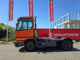 2013-terberg-yt182-1406511-45008902