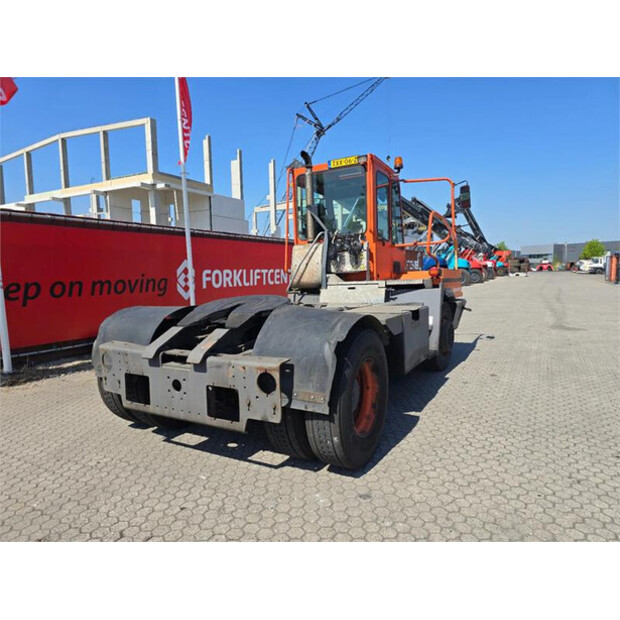 2013 Terberg YT182-45008905