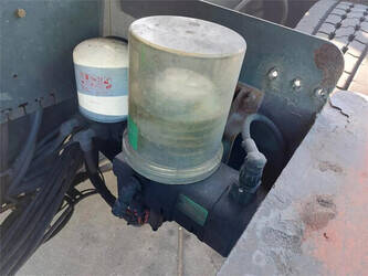 2013-terberg-yt182-1406511-45008908