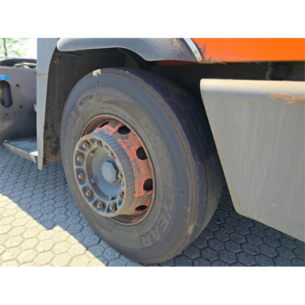 2013 Terberg YT182-45008910