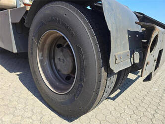 2013-terberg-yt182-1406511-45008911