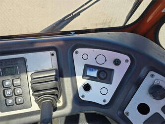 2013-terberg-yt182-1406511-45008917