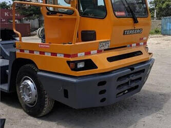 2011-terberg-yt182-1406512-45008925