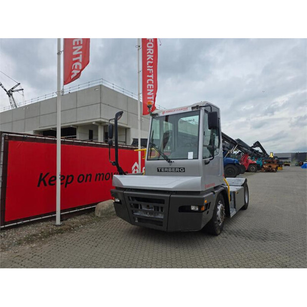 2022 تربيرغ YT223-45009158