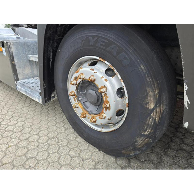 2022 تربيرغ YT223-45009171