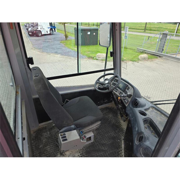 2022 تربيرغ YT223-45009174