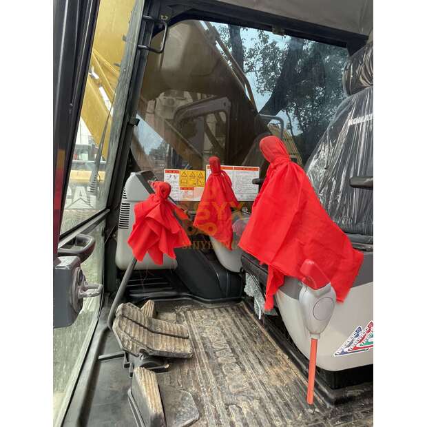 2021 Komatsu PC220-8-45009639