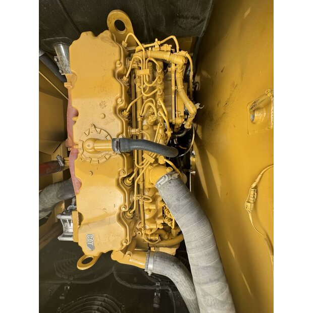2024 Caterpillar 323GC-45009679