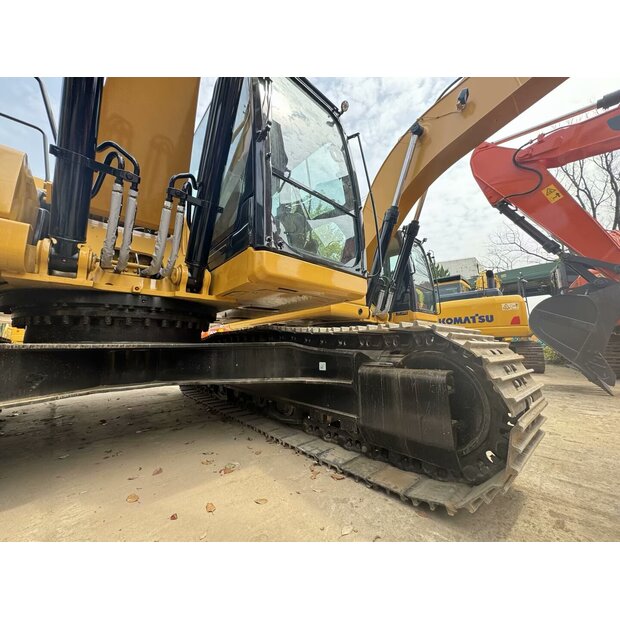 2024 Caterpillar 323GC-45009690